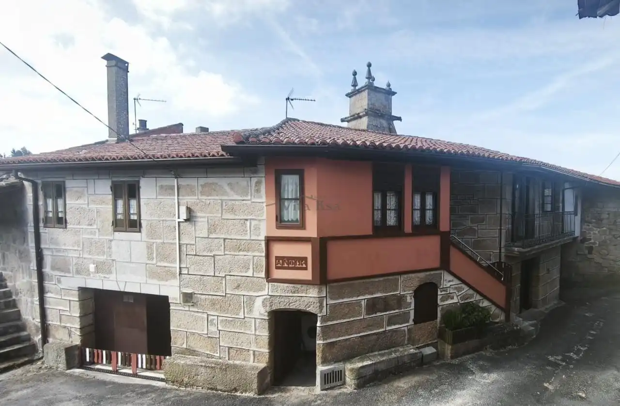 Casa rústica con terraza en venta en LUGAR DE PICORNIO, imagen 5