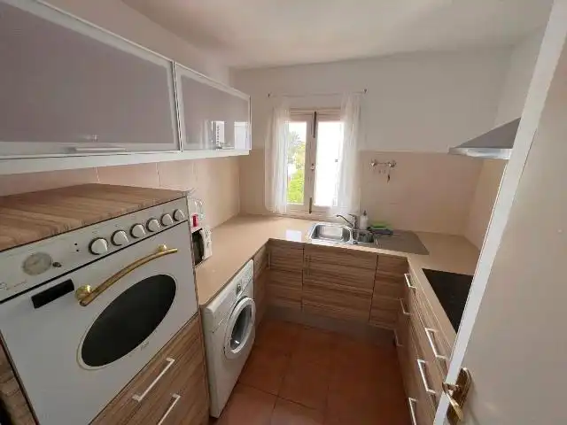 Cuina de Apartament en venda en Ciutadella de Menorca amb Terrassa i Moblat