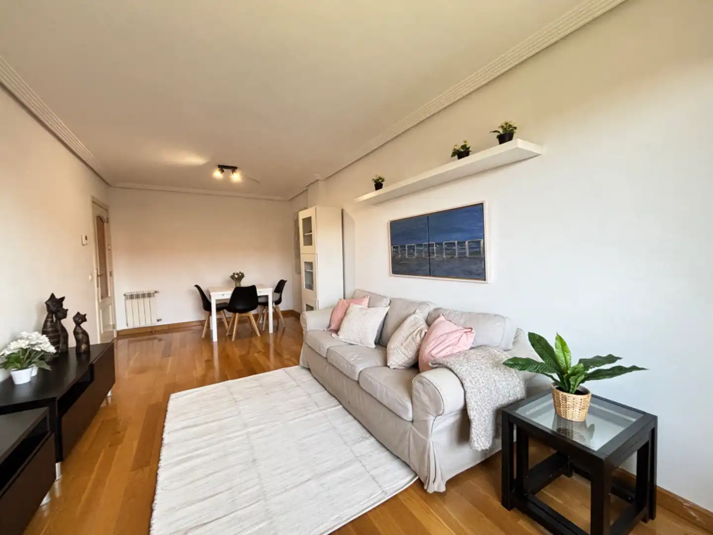 Wohnzimmer von Wohnung zum Verkauf in Majadahonda mit Klimaanlage, Heizung und Privatgarten