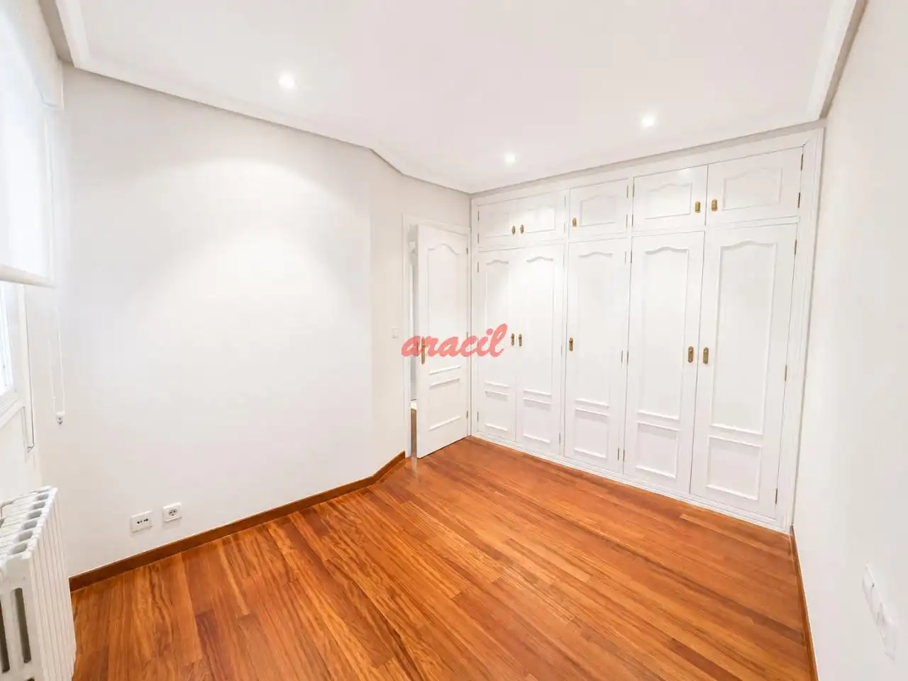 Bedroom of Apartments for rent in Ourense Capital   with Heating