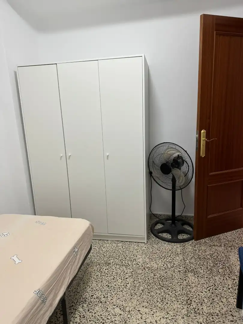 Habitación de Casa o chalet en venta en Granada con Terraza y Amueblado