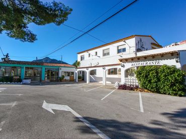Local commercial à vendre à Orba