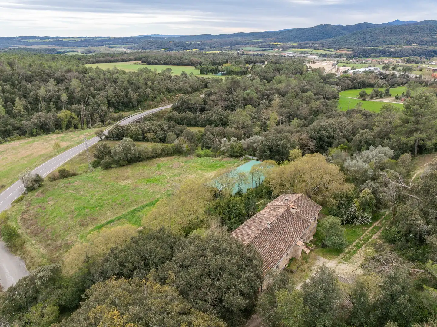 Country house zum Verkauf in Beuda