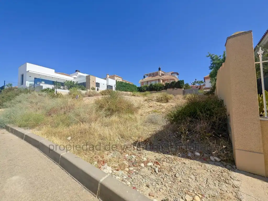 Residential land for sale in Calarreona, imagen 2