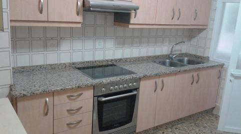 Foto 3 de Piso de alquiler en Rúa Doutor Loureiro Crespo, La Seca - Los Salgueriños, Pontevedra Capital