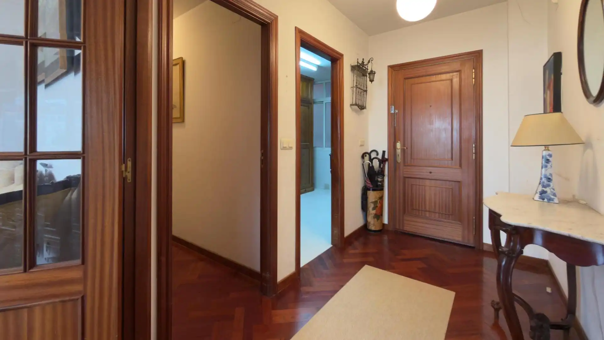 Piso en venta en Padrón con Calefacción, Trastero y Amueblado