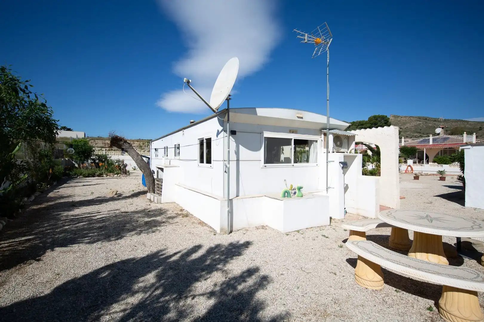 Vista exterior de Casa o xalet en venda en Mutxamel amb Aire condicionat, Calefacció i Jardí privat