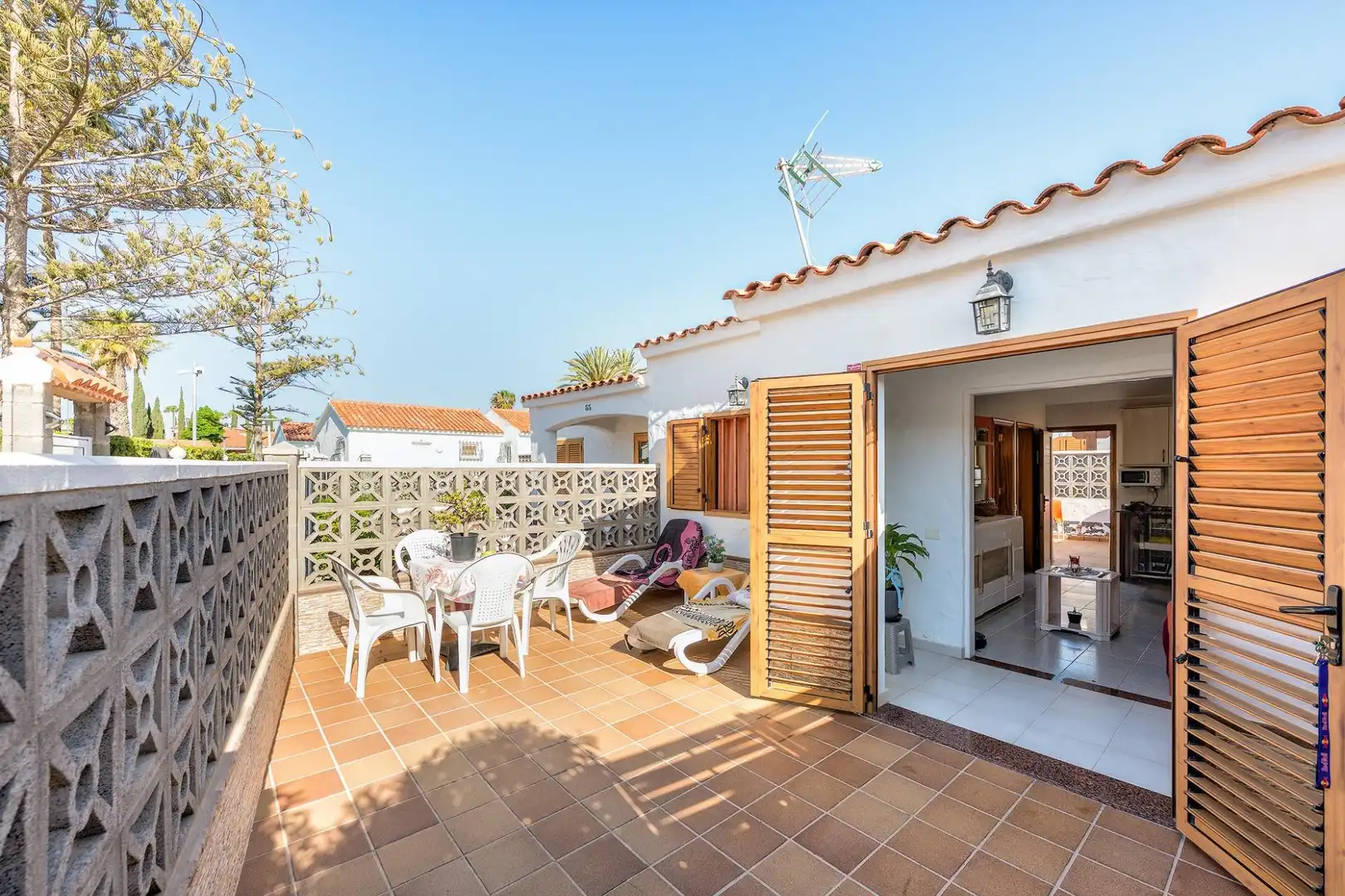 Terraza de Casa adosada en venta en San Bartolomé de Tirajana con Terraza, Amueblado y Piscina comunitaria