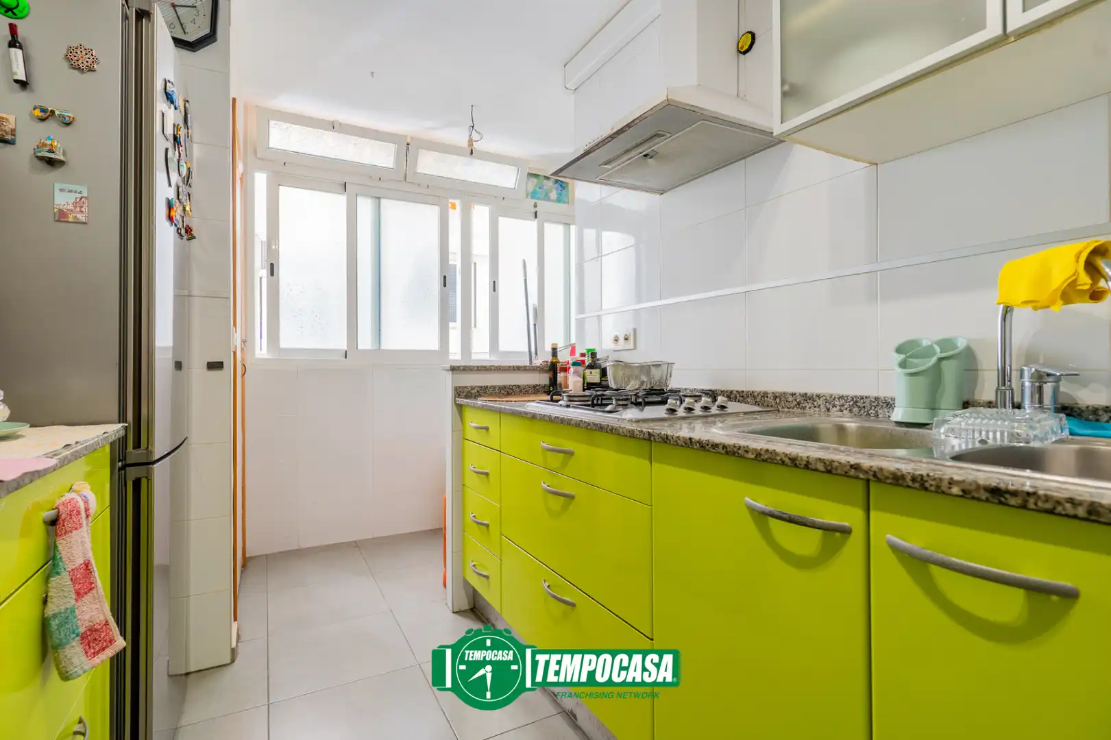Kitchen of Flat for sale in Valencia  with Air Conditioner