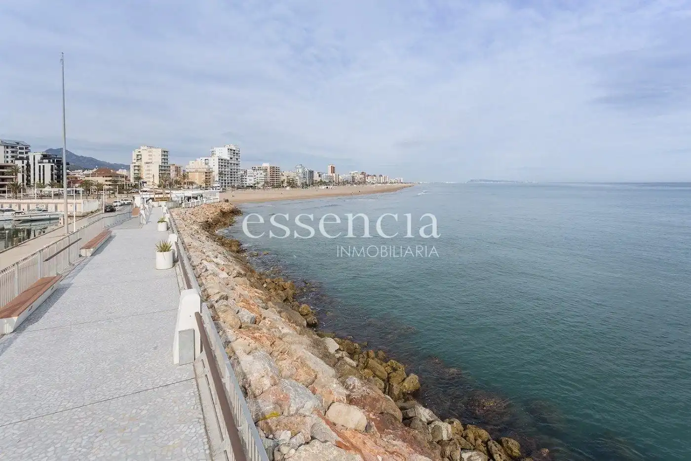 Vista exterior de Apartamento en venta en Gandia con Terraza y Balcón
