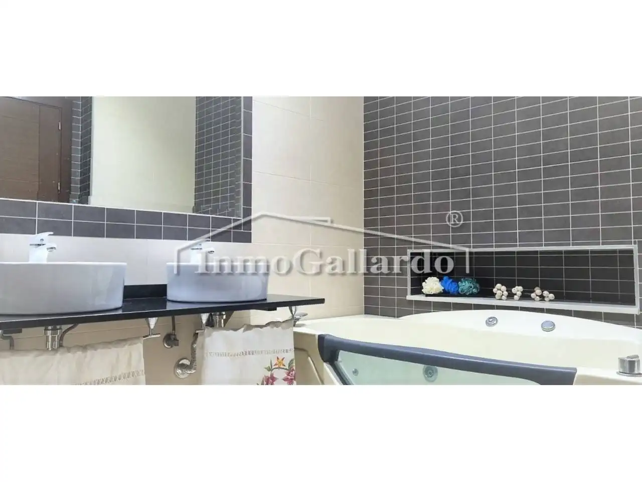 Bathroom of Houses for sale in Cuevas de San Marcos  with Air Conditioner and Terrace