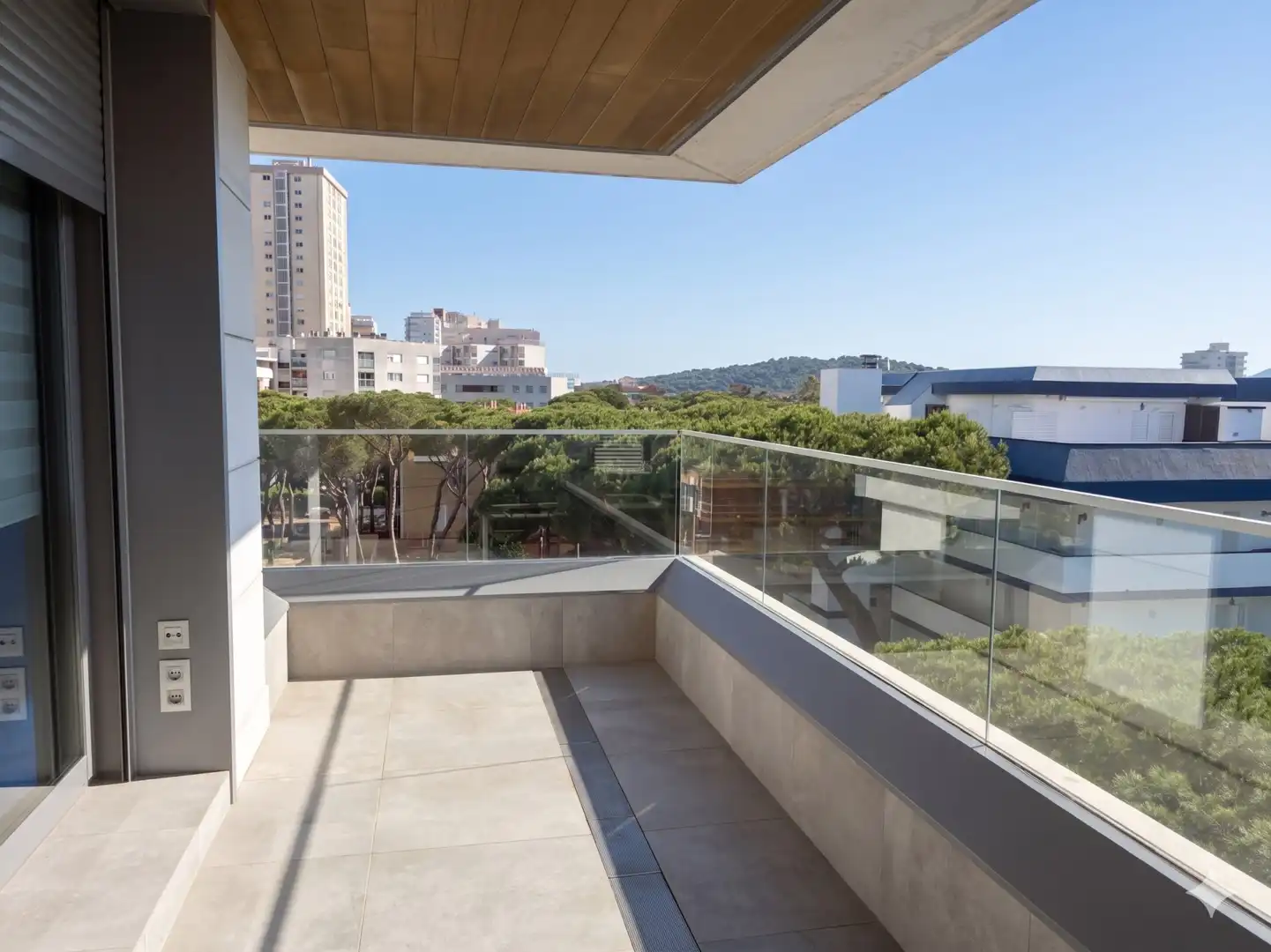 Terrace of Flat for rent in Castell d'Aro, Platja d'Aro i s'Agaró  with Air Conditioner, Heating and Terrace