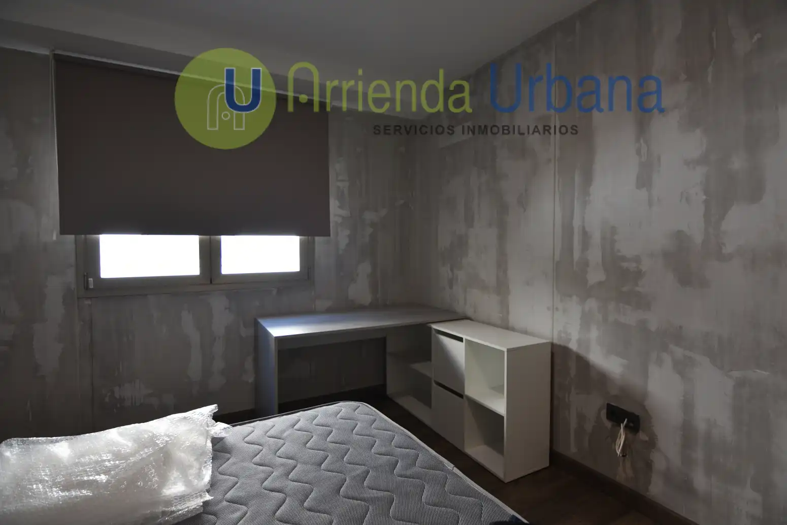 Habitación de Ático en venta en Elche / Elx con Terraza y Amueblado