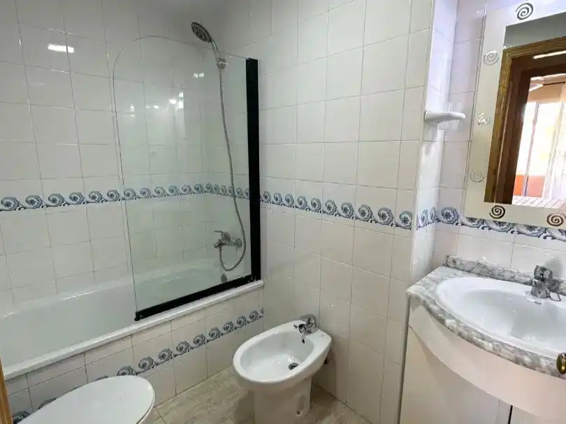 Bathroom of Flat for rent in Mazarrón  with Air Conditioner, Swimming Pool and Furnished