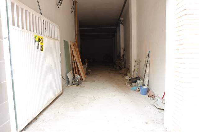 Local comercial en Alquiler en Carrer de Navarra, 96 en Hospital - Plaza del Real