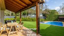 Exterior view of House or chalet for sale in Sant Cugat del Vallès  with Air Conditioner, Heating and Private garden