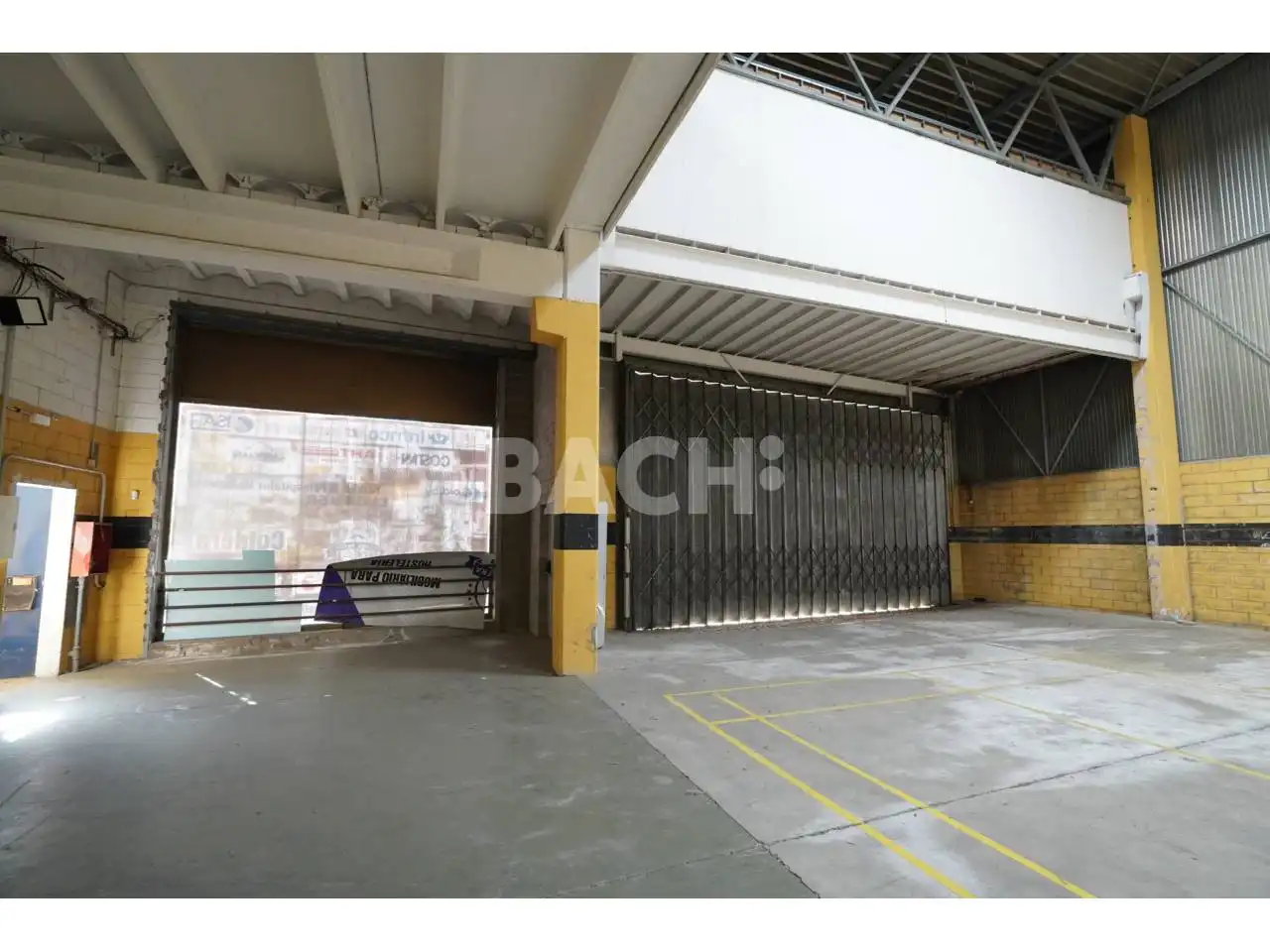 Nau industrial de lloguer a Calle Perot Rocaguinarda, imagen 4
