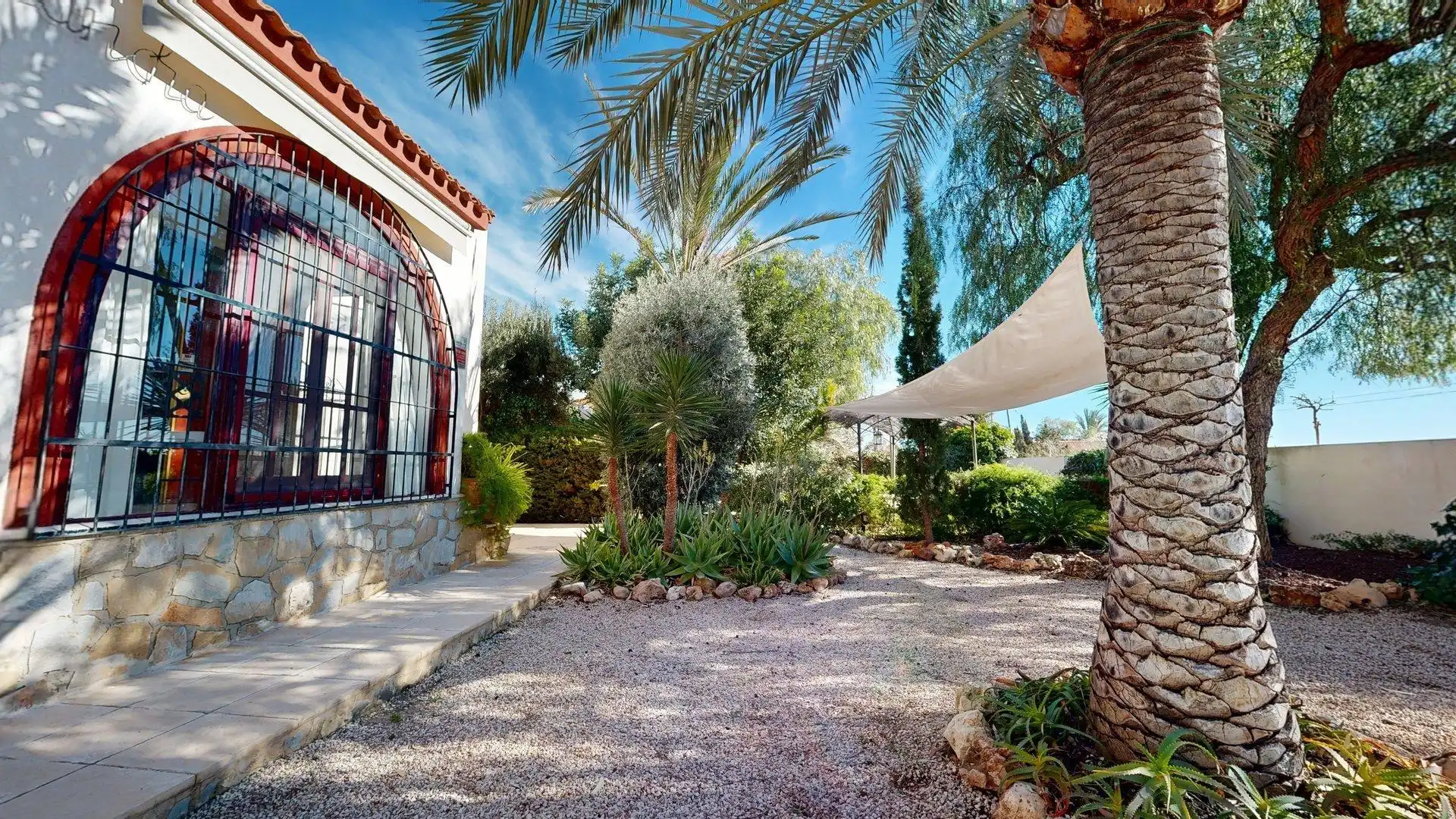 Villa avec piscine à vendre à Campello pueblo