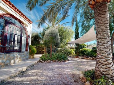 Villa con piscina in vendita a Campello pueblo