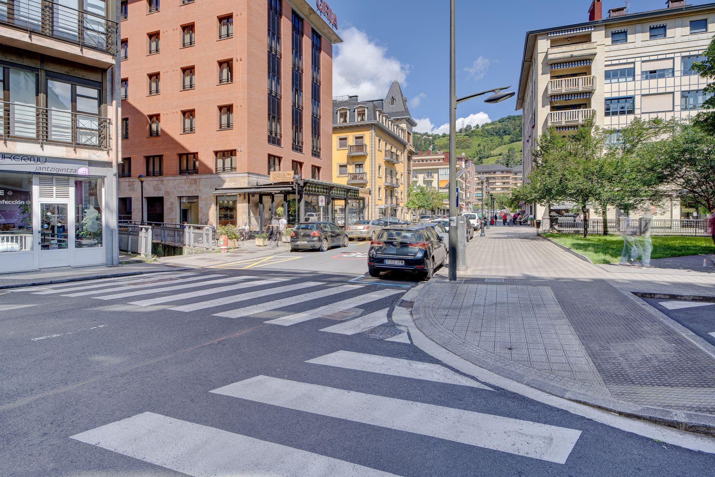 Exterior view of Premises for sale in Tolosa