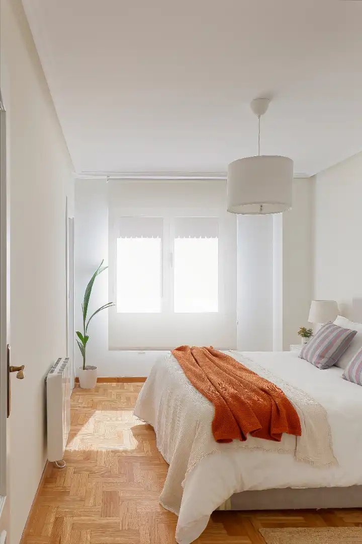 Habitación de Piso de alquiler en Avilés con Calefacción, Parquet y Terraza