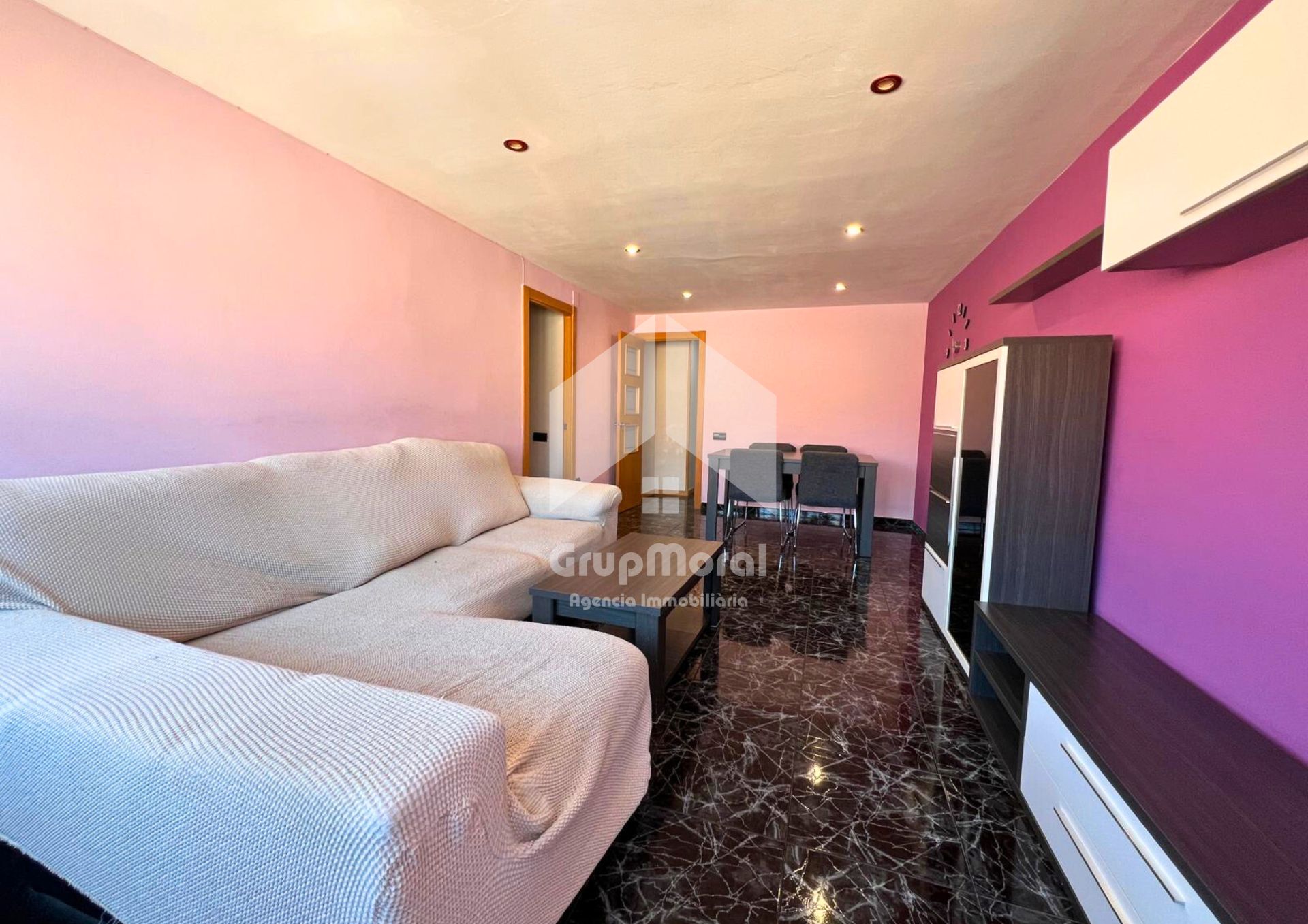 Pis en venda a Carrer de Miami, Centre