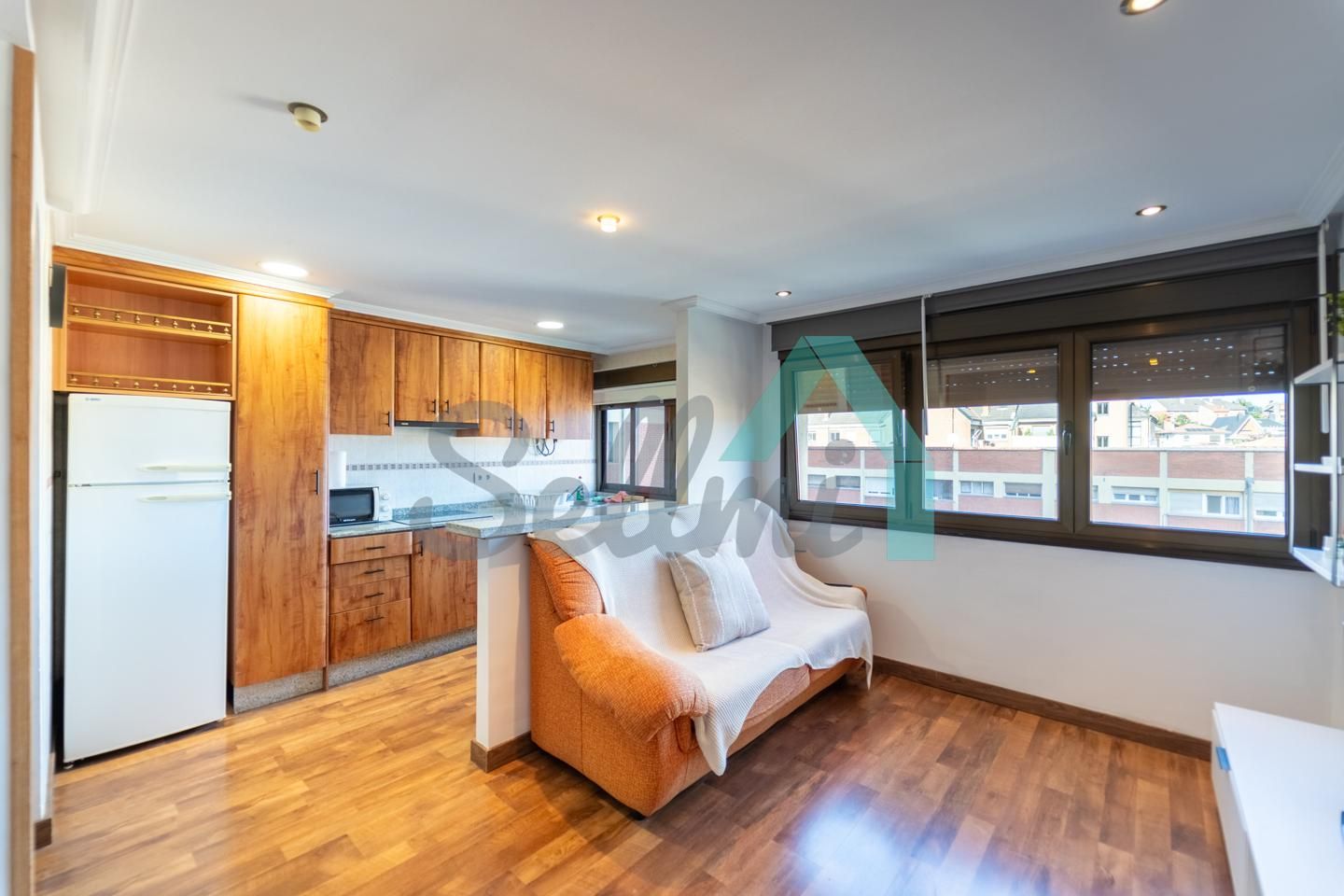 Bedroom of Flat to rent in Oviedo   with Heating, Parquet flooring and Furnished