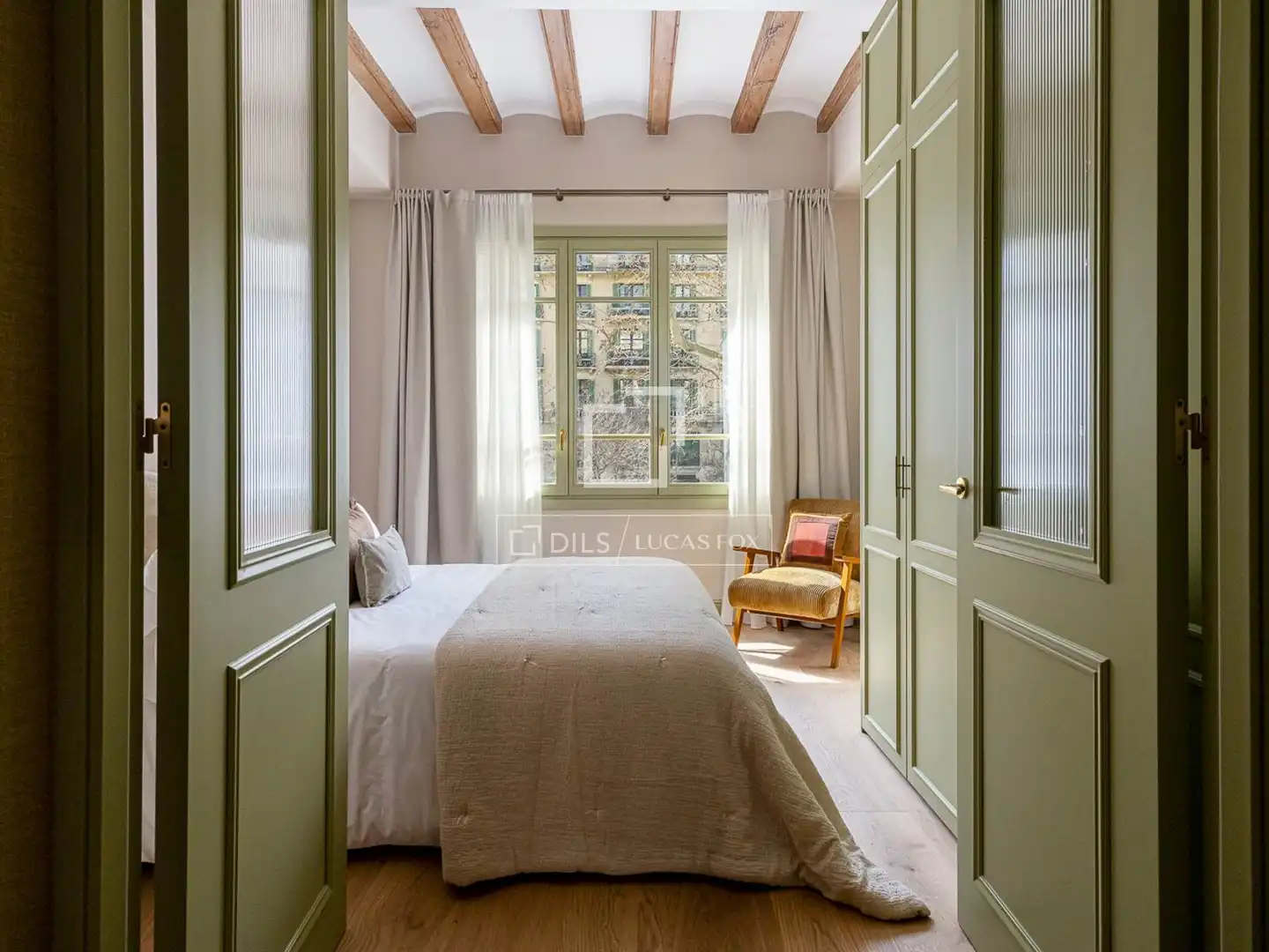 Bedroom of Flat for sale in Barcelona  with Air Conditioner, Heating and Terrace