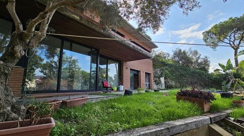Exclusiva villa con piscina y gran potencial en Cabrils, imagen 3