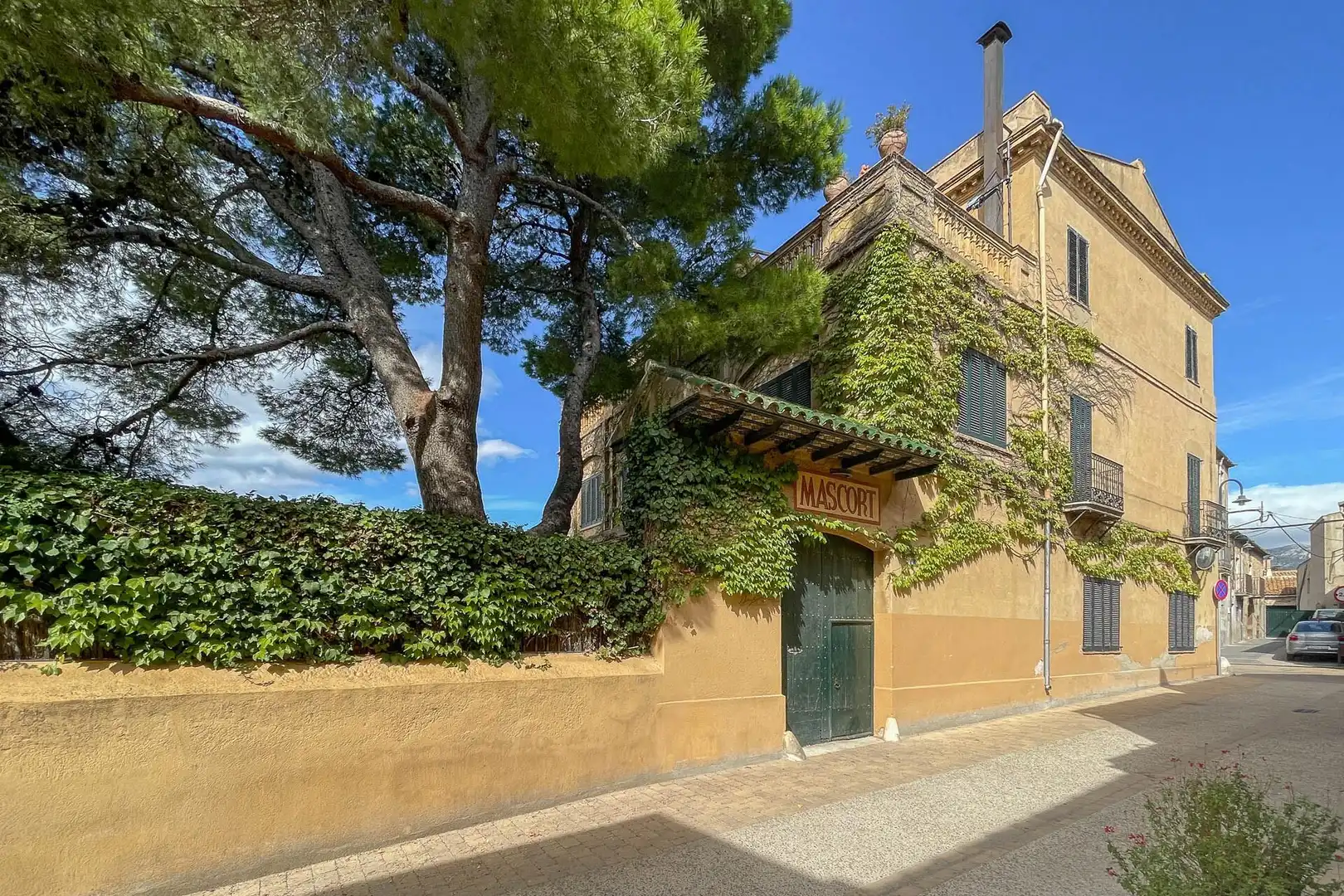 Vista exterior de Casa adosada en venda en Espolla, Girona