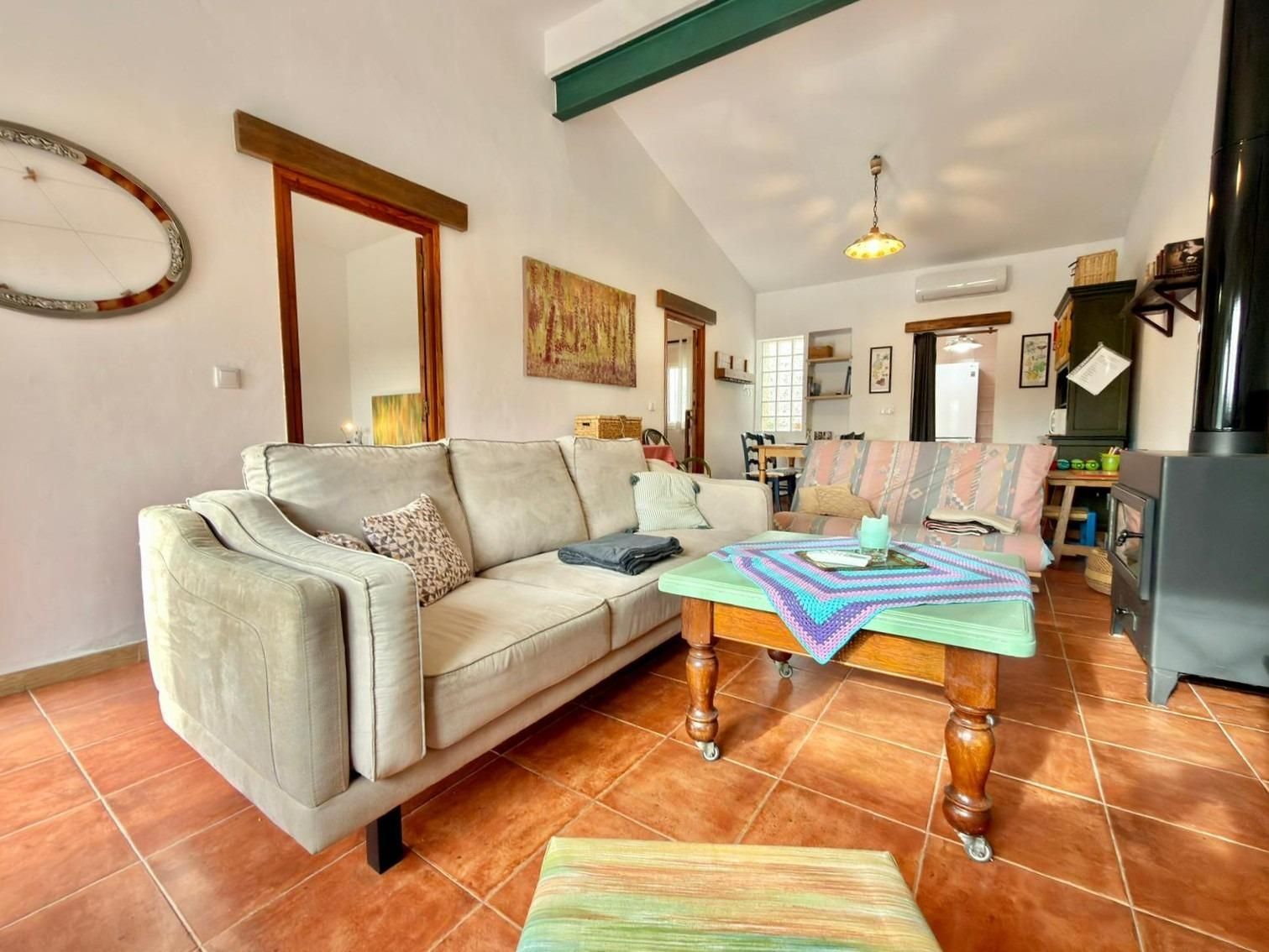Living room of House or chalet for sale in El Pinós / Pinoso  with Air Conditioner, Heating and Private garden
