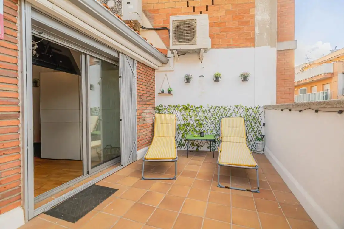 Terrasse von Wohnung zum Verkauf in Sant Boi de Llobregat mit Klimaanlage, Heizung und Terrasse