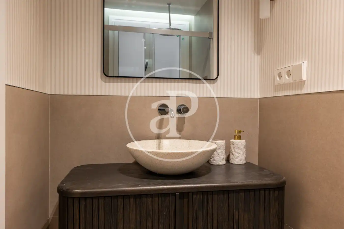 Flat with lift for sale in Carrer de Bailèn, imagen 44