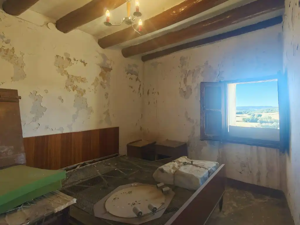 Bedroom of Houses for sale in Graus, Huesca