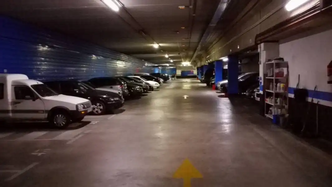 Parkplatz von Garage zum Verkauf in Móstoles