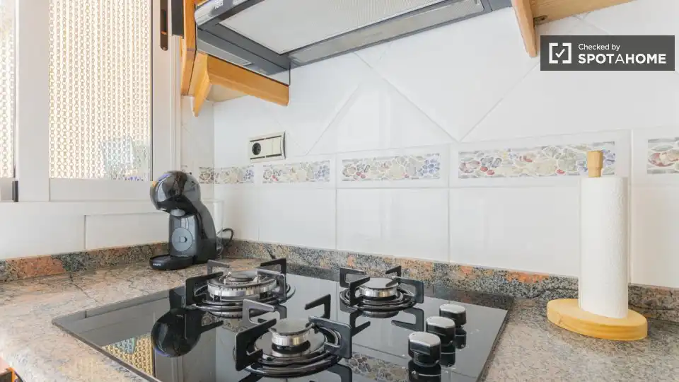 Cocina de Piso de alquiler en Sedaví con Aire acondicionado, Calefacción y Amueblado