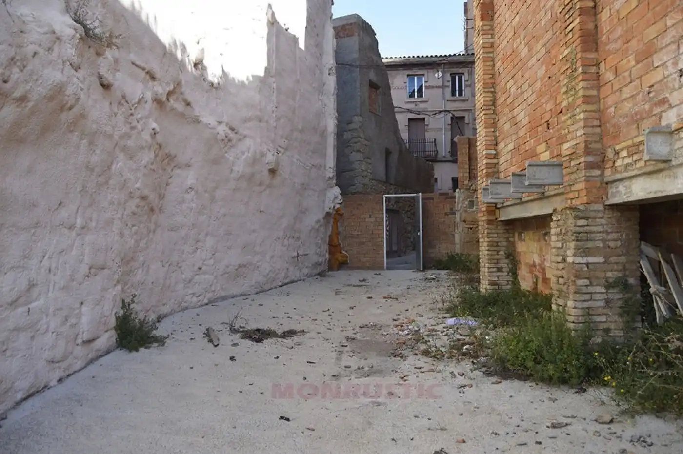 Residential zum Verkauf in Vimbodí i Poblet