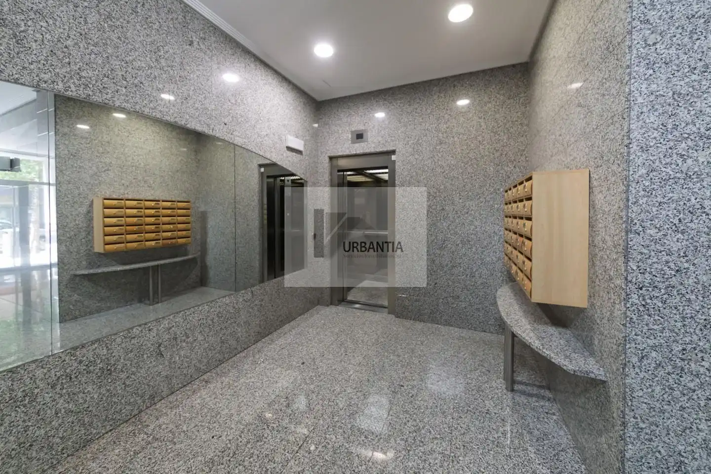 Flat with lift for sale in Calle Martín Azpilcueta, imagen 4