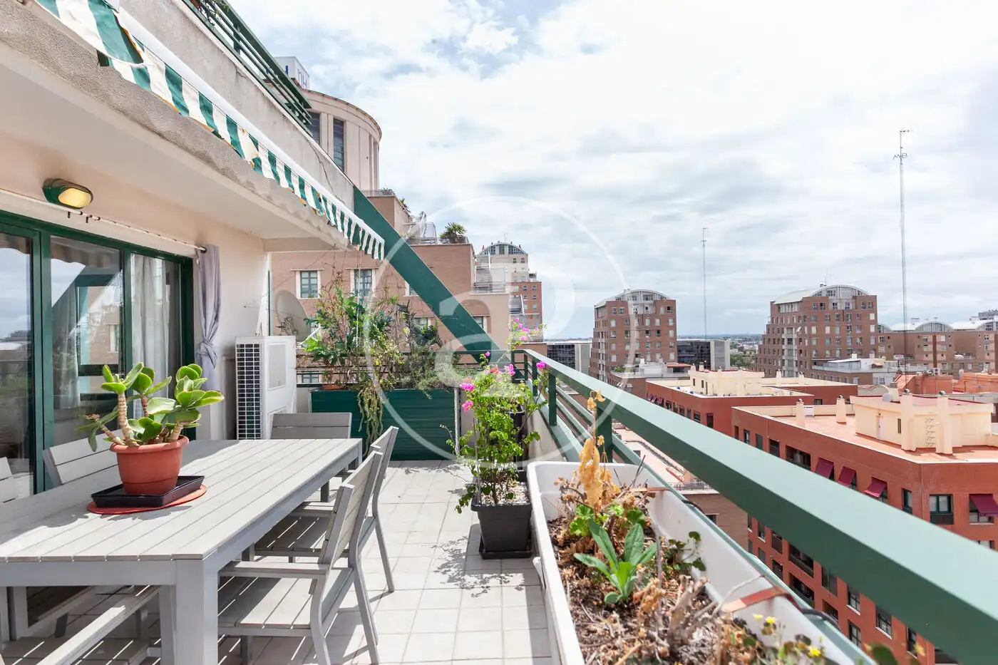 Terrasse von Wohnung zum Verkauf in Valencia mit Klimaanlage, Heizung und Terrasse