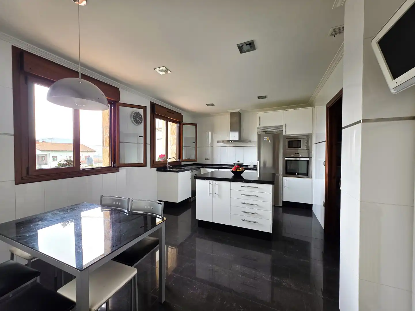 Kitchen of Houses for sale in Nava  with Heating, Private garden and Terrace