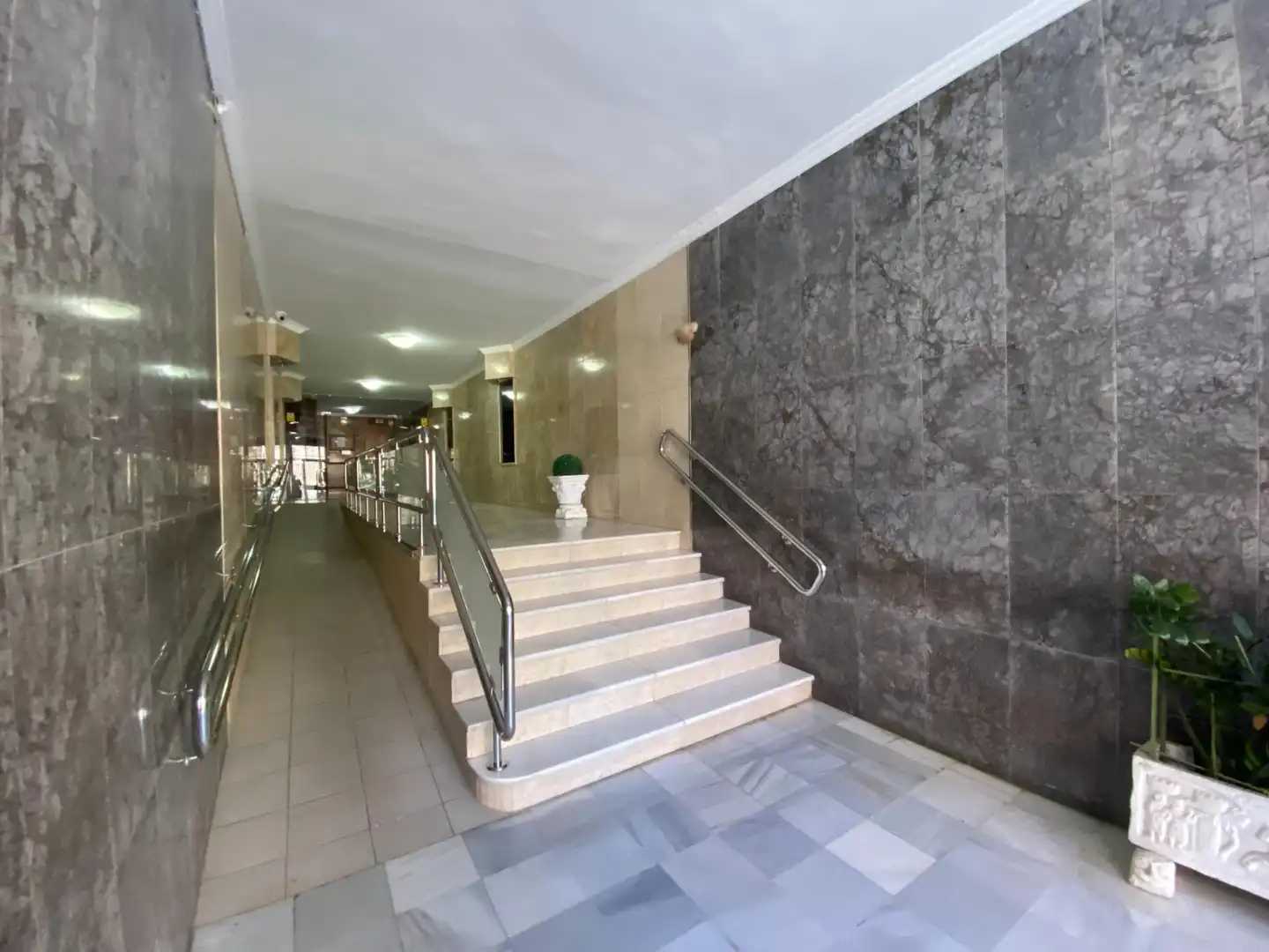 Flat for sale in Málaga  with Air Conditioner, Terrace and Furnished