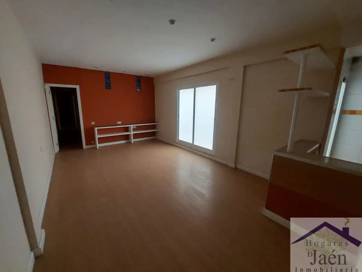 Flat with terrace for sale in ALFREDO CALDERON