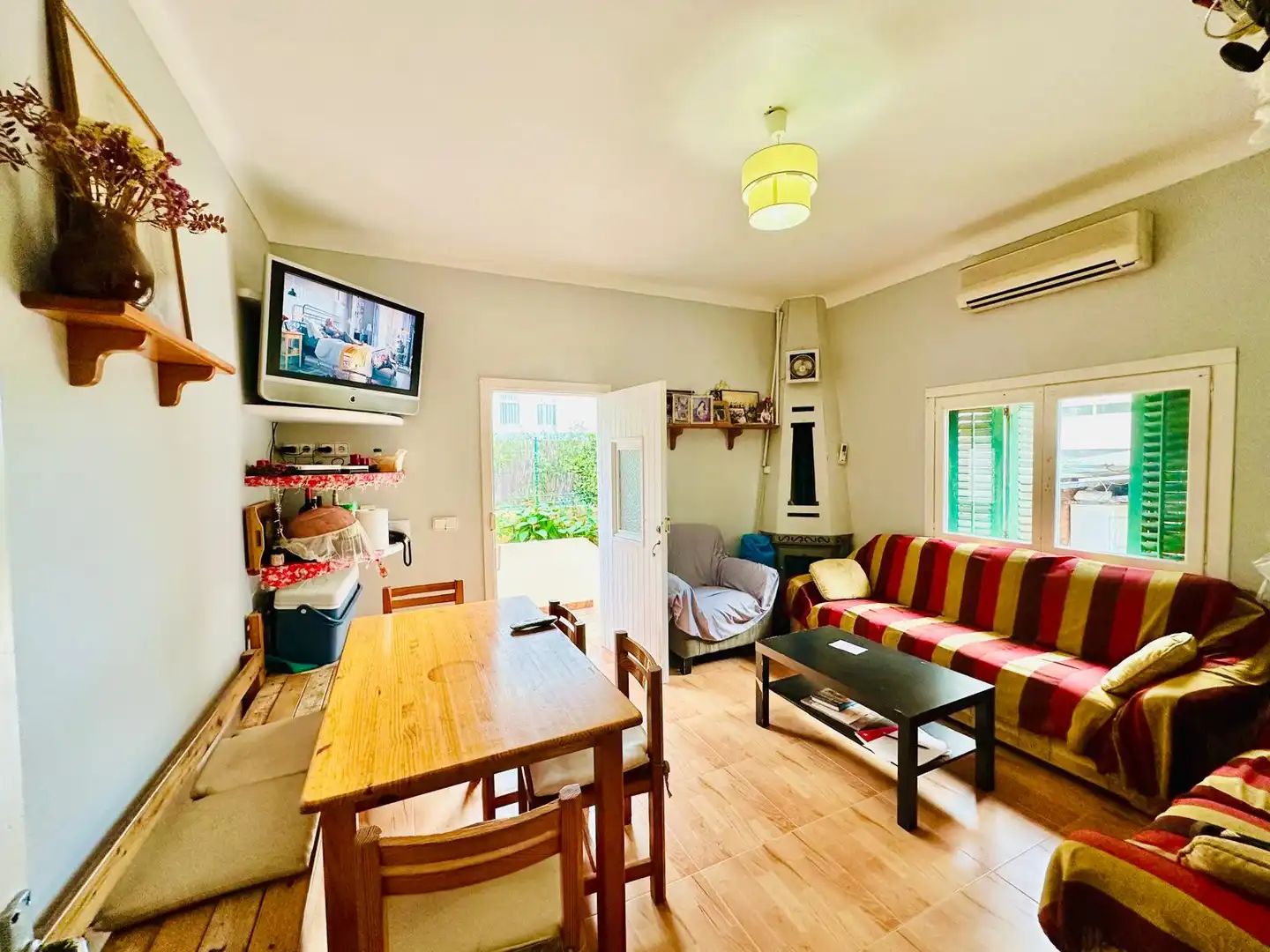 Sala d'estar de Casa o xalet en venda en Eivissa amb Aire condicionat, Jardí privat i Terrassa
