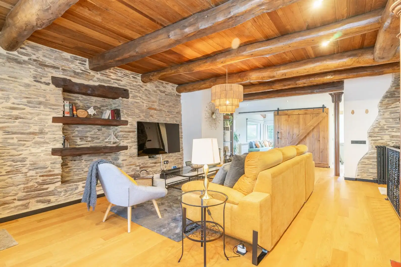 Sala de estar de Casa o chalet en venta en Lugo con Calefacción, Jardín privado y Jacuzzi