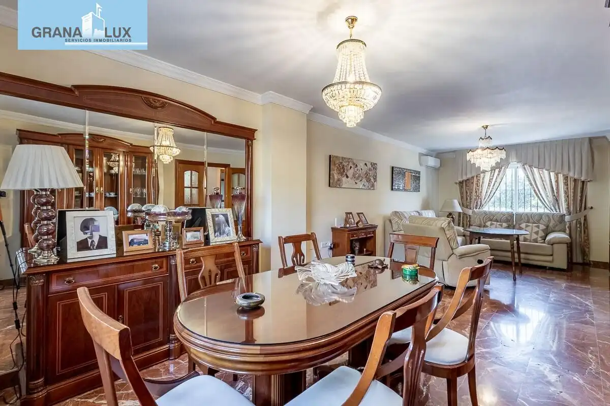 Home with pool for sale in Calle CARLOS CANO (HI), imagen 6