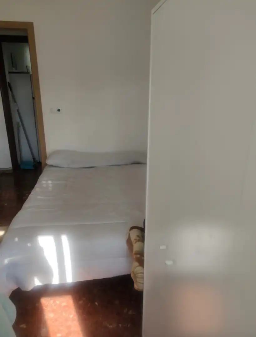 Habitación de Piso para compartir en Cullera con Aire acondicionado, Calefacción y Amueblado