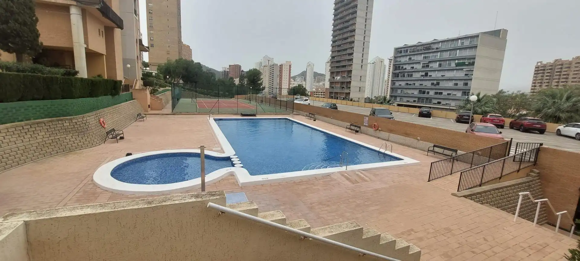 Apartamento con piscina en venta en Playa de Poniente