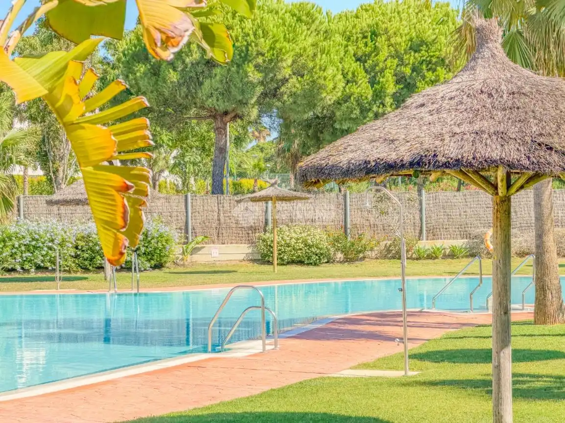 Swimming pool of Flat for sale in Chipiona  with Heating and Terrace