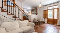 Living room of Single-family semi-detached for sale in  Granada Capital  with Terrace