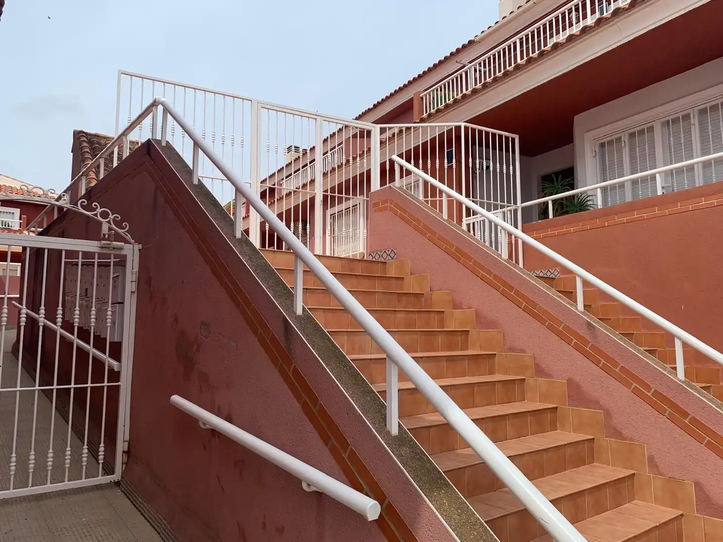 Vista exterior de Casa adosada en venta en Fuente Álamo de Murcia con Aire acondicionado, Calefacción y Terraza